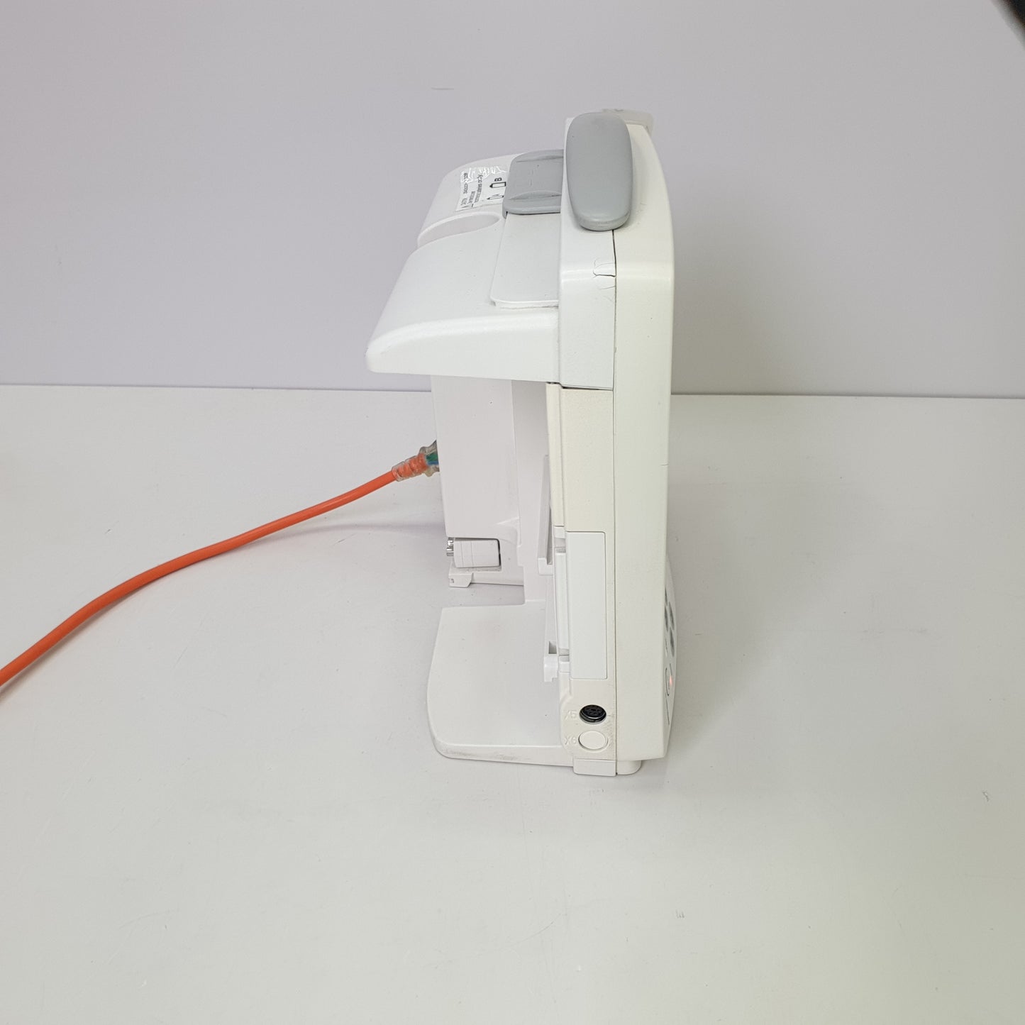 GE B30 Patient Monitor [Refurbished]