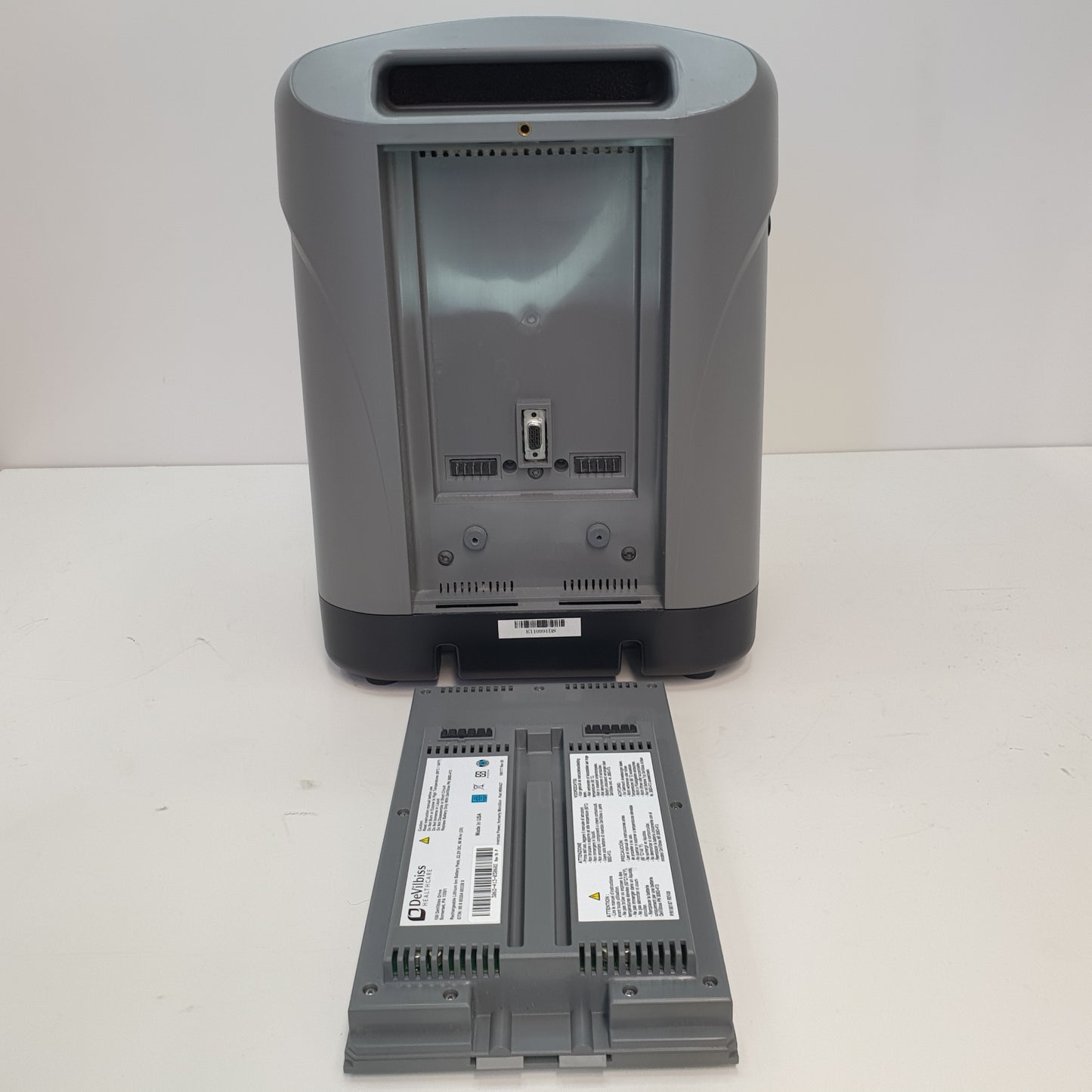 DeVilbiss iGo 306DS Portable Oxygen Concentrator [Used]