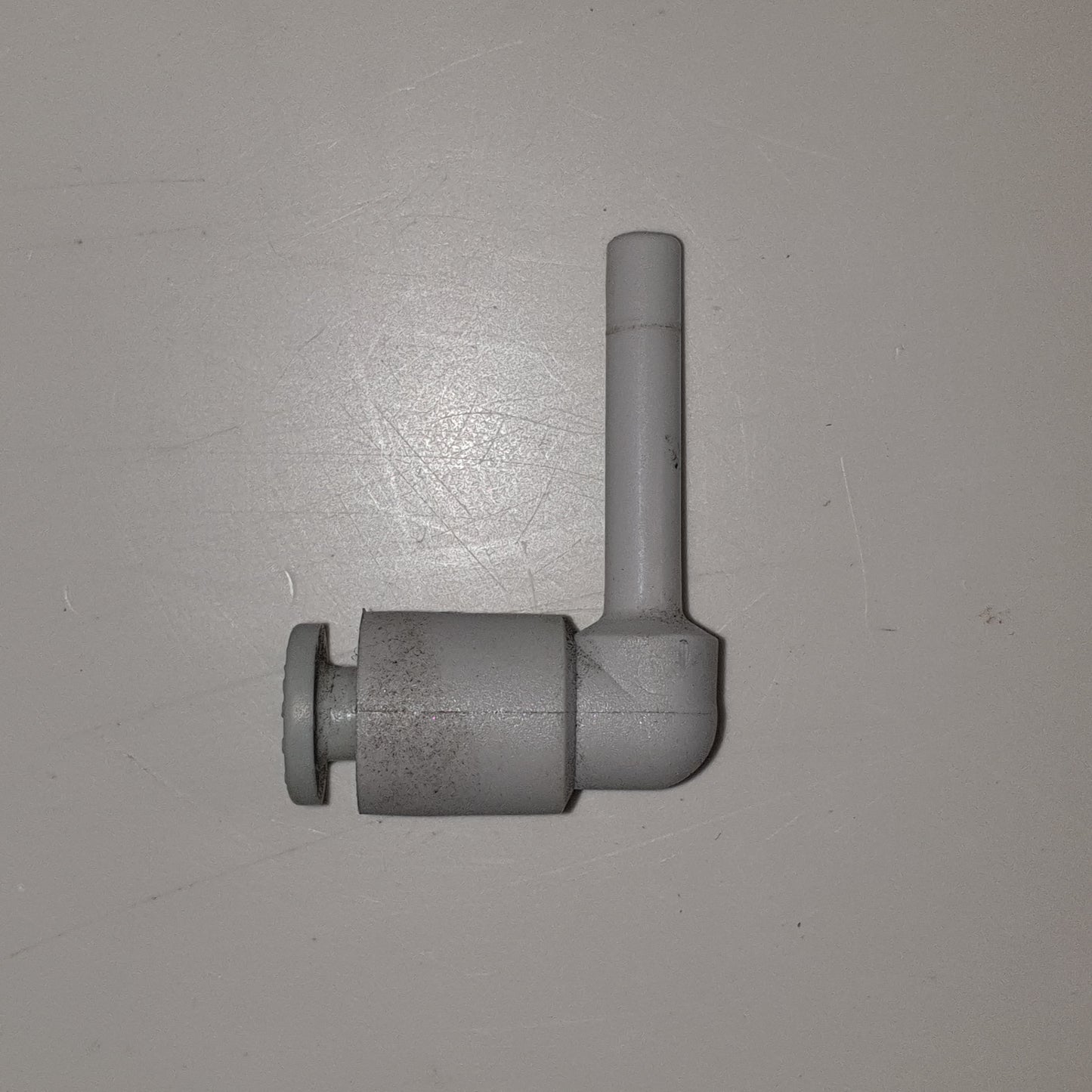 LOT OF 10 SMC Pneumatics KQ2L04-99A fitting, plug-in elbow, KQ2 FITTING [Used]