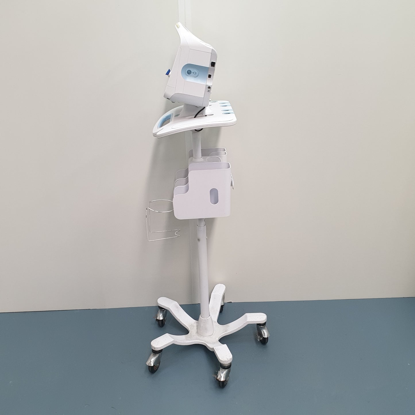 Welch Allyn Connex Vital Signs Monitor 6000 Series [Refurbished]