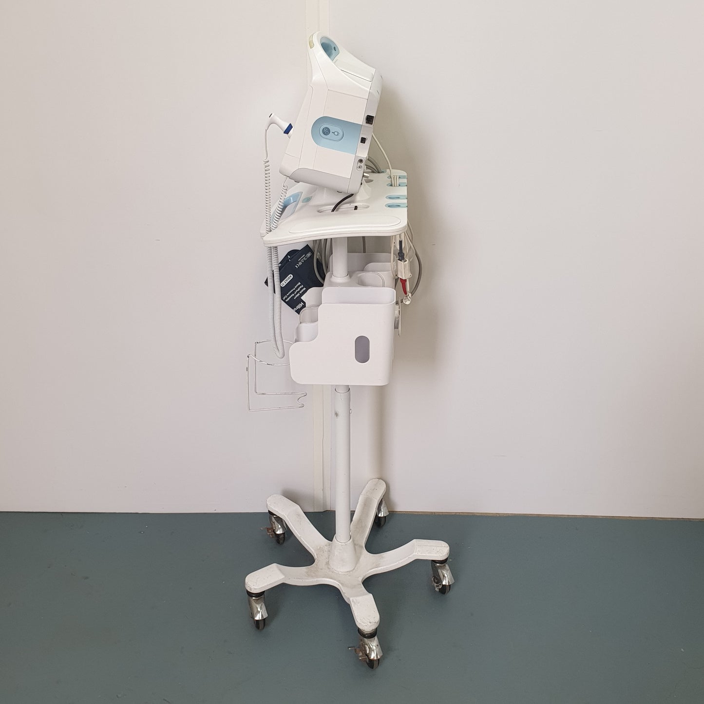 Welch Allyn Connex Vital Signs Monitor 6000 Series [Refurbished]