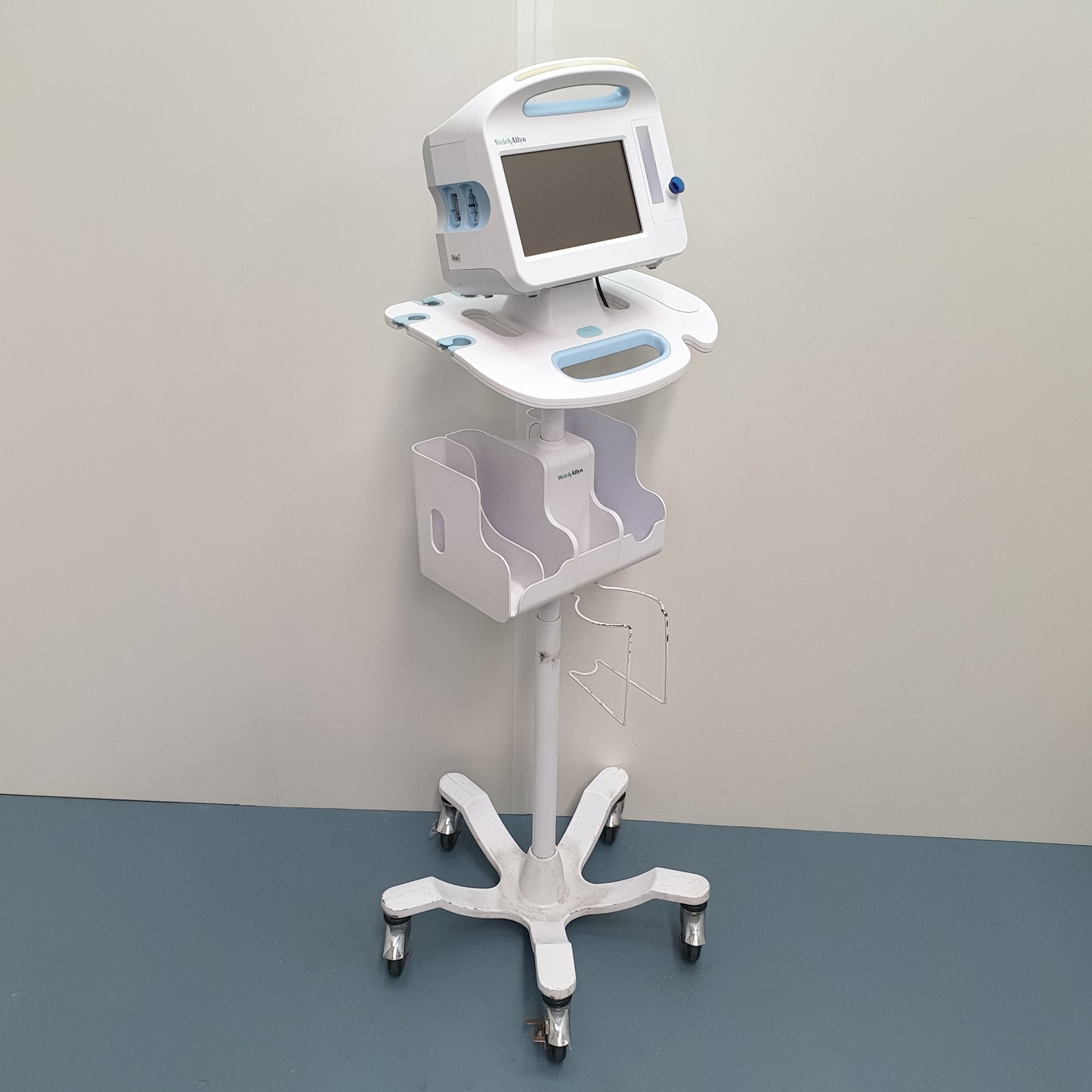 Welch Allyn Connex Vital Signs Monitor 6000 Series [Refurbished]