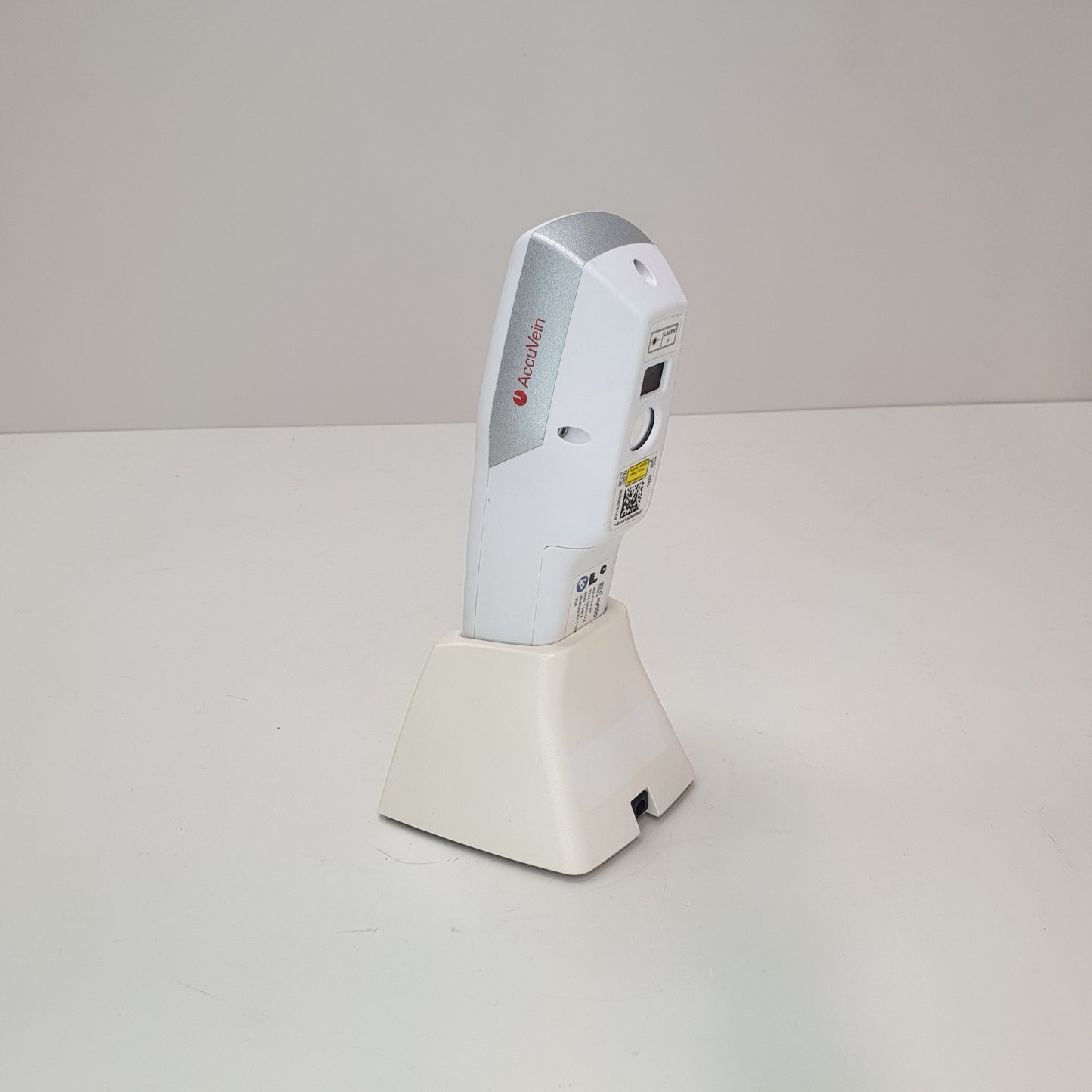 AccuVein AV500 Vein Visualiser [Used]