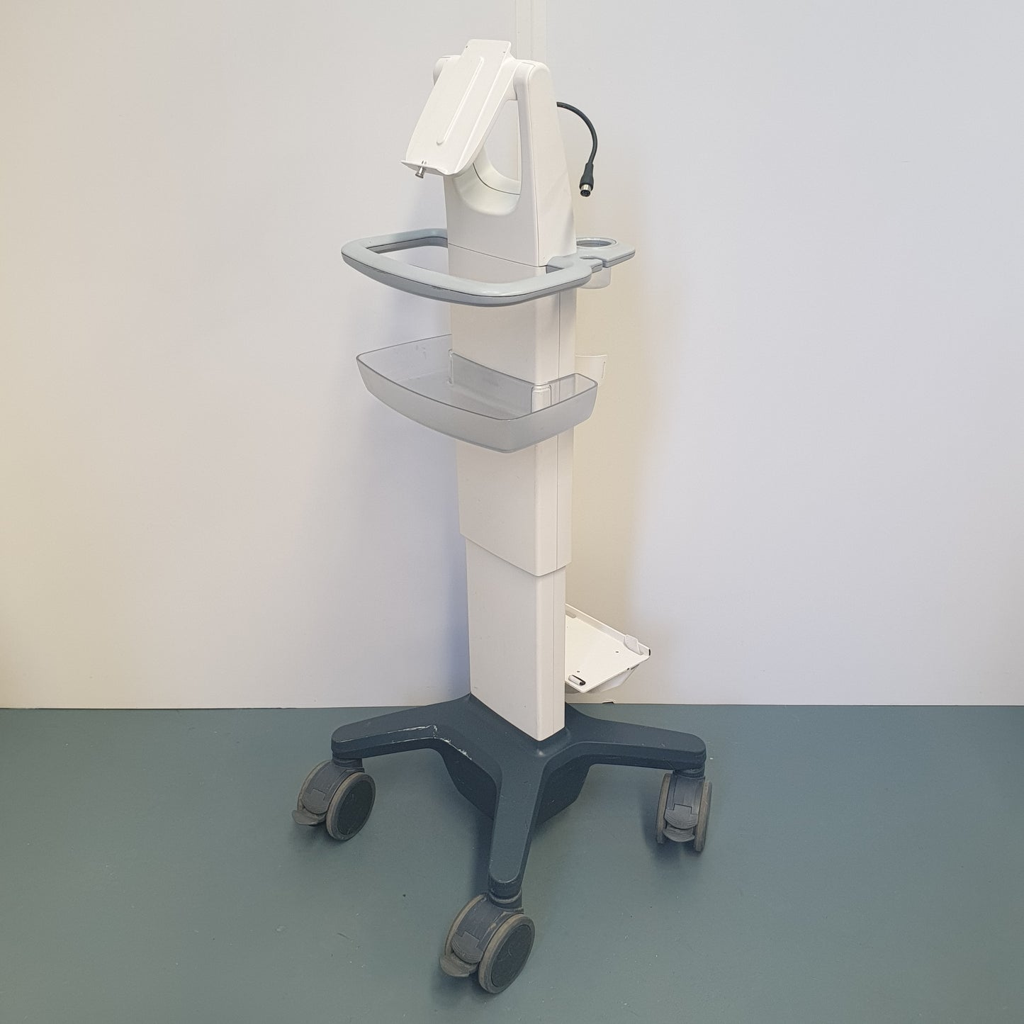 Mindray UMT-400 Mobile Trolley [Used]