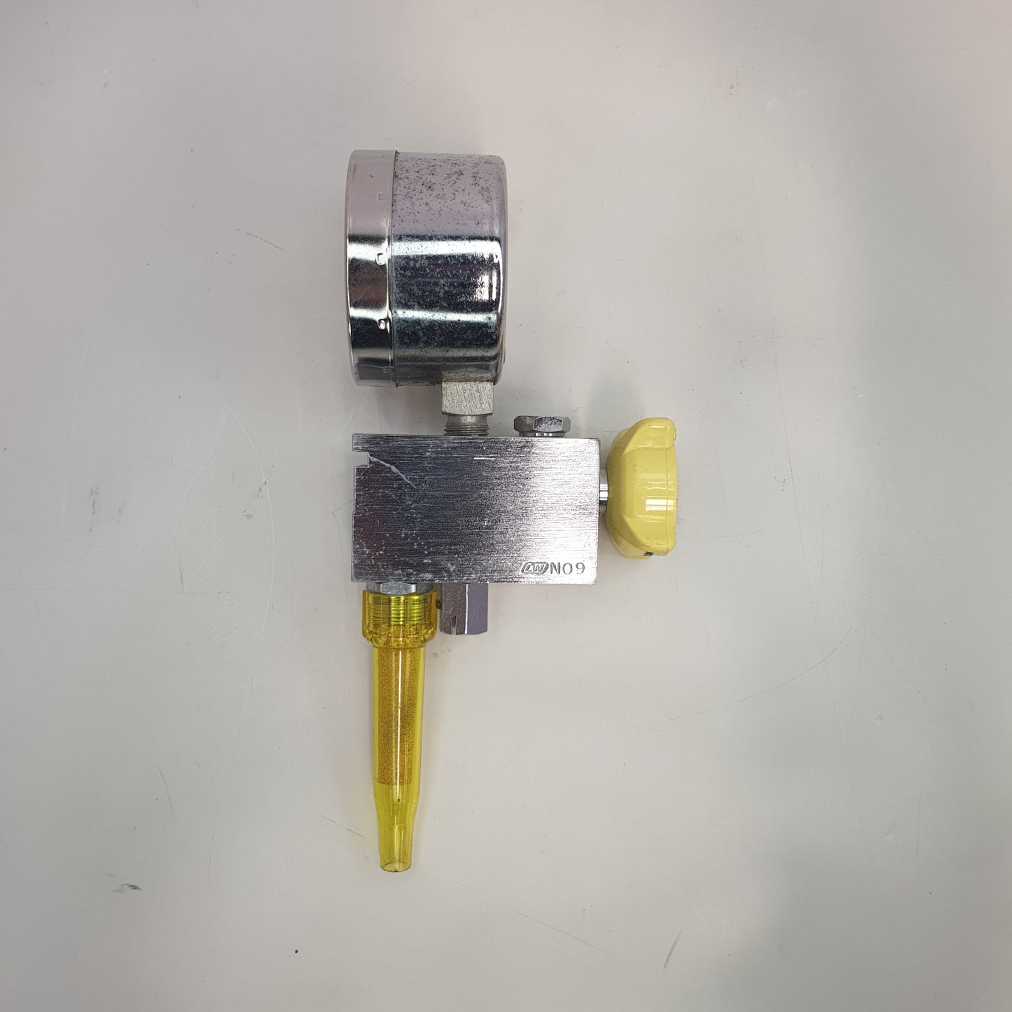 Comweld Low Suction Vacuum Regulator 0-180mmHg 0-25kPa [Used]