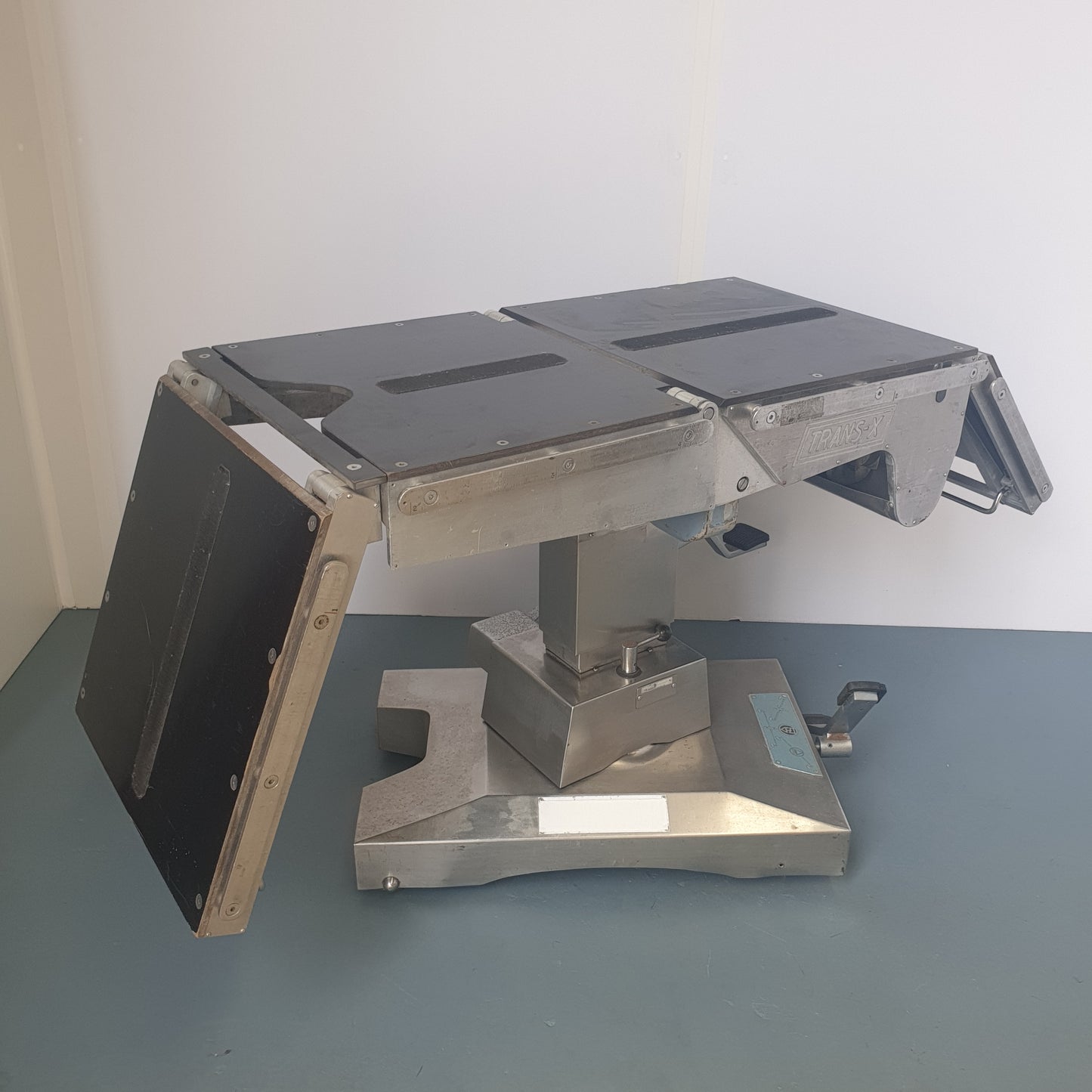 Eschmann Trans-X Hydraulic Operating Table [Used]