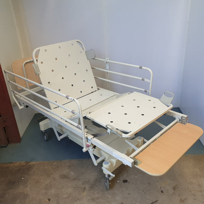 ArjoHuntleigh Sorrento LBP 9235 Hospital Bed [Used]