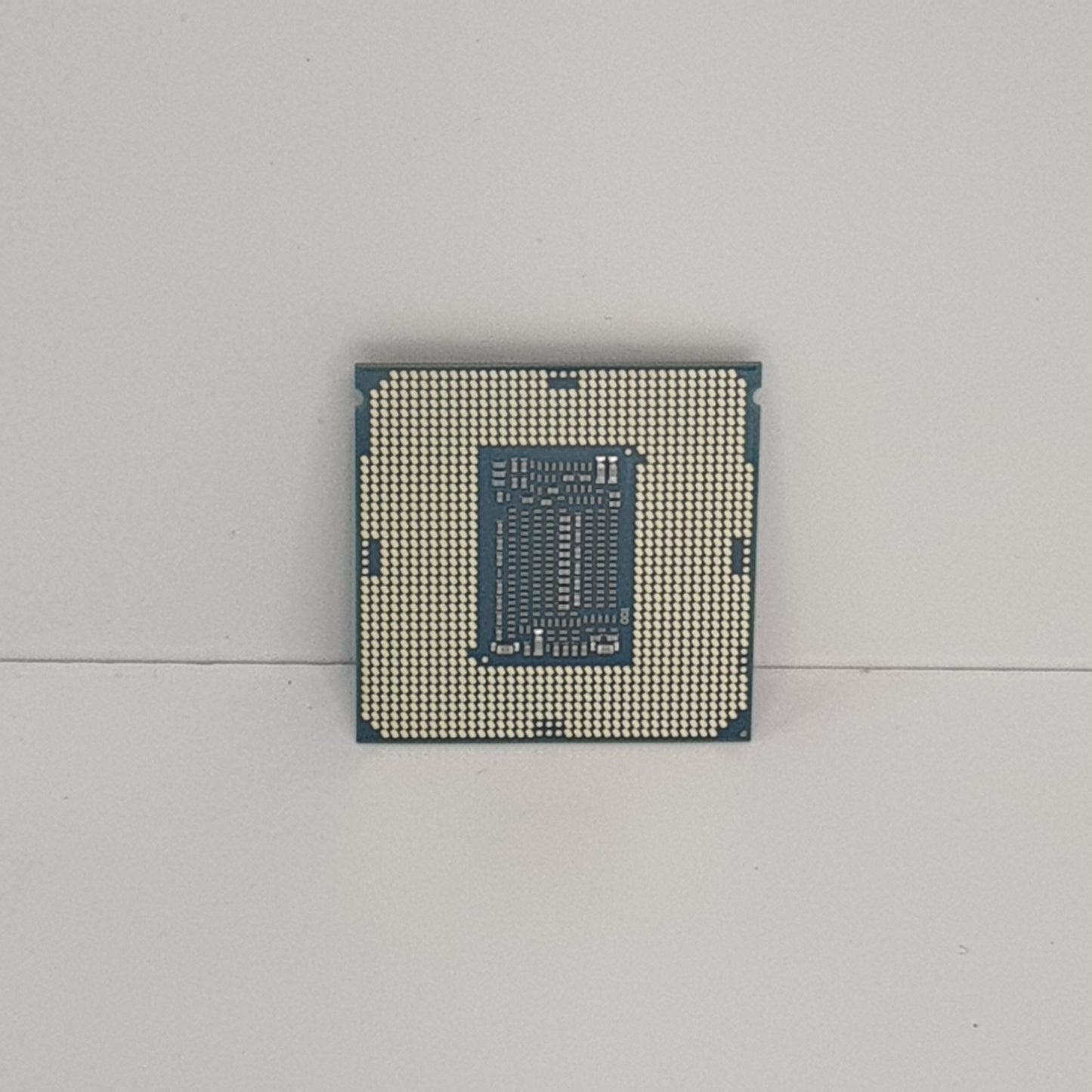 Intel Core i5 i5-8500T CPU [Used]