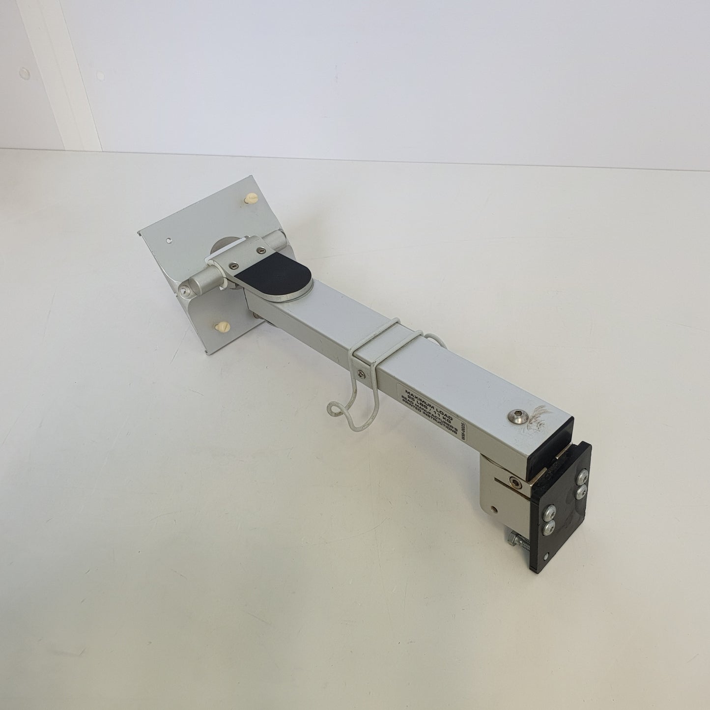 Polymount mounting arm WM-0025 with #TILTL5A-Z with #MP-5MTPL1B [Used]