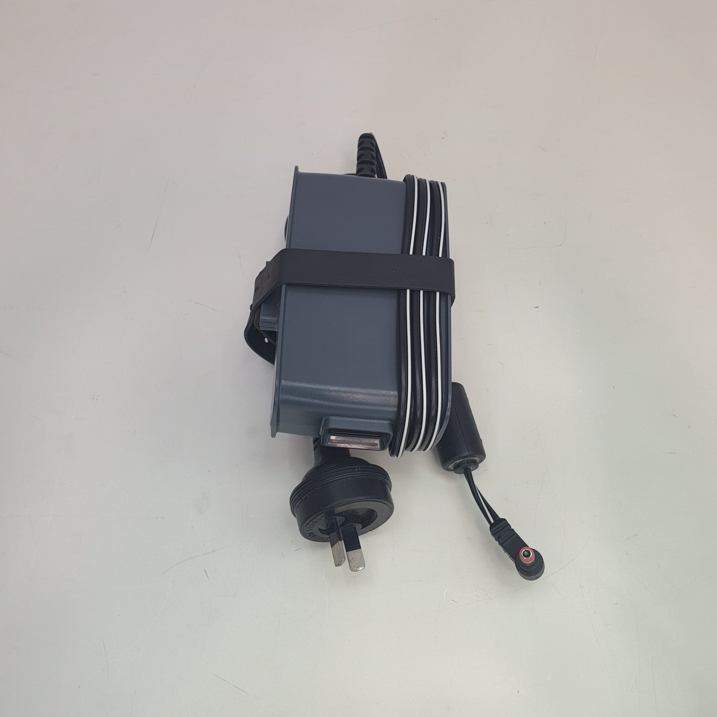 Philips Respironics 12 V 5.0 A AC Adapter 1058190 [Used]