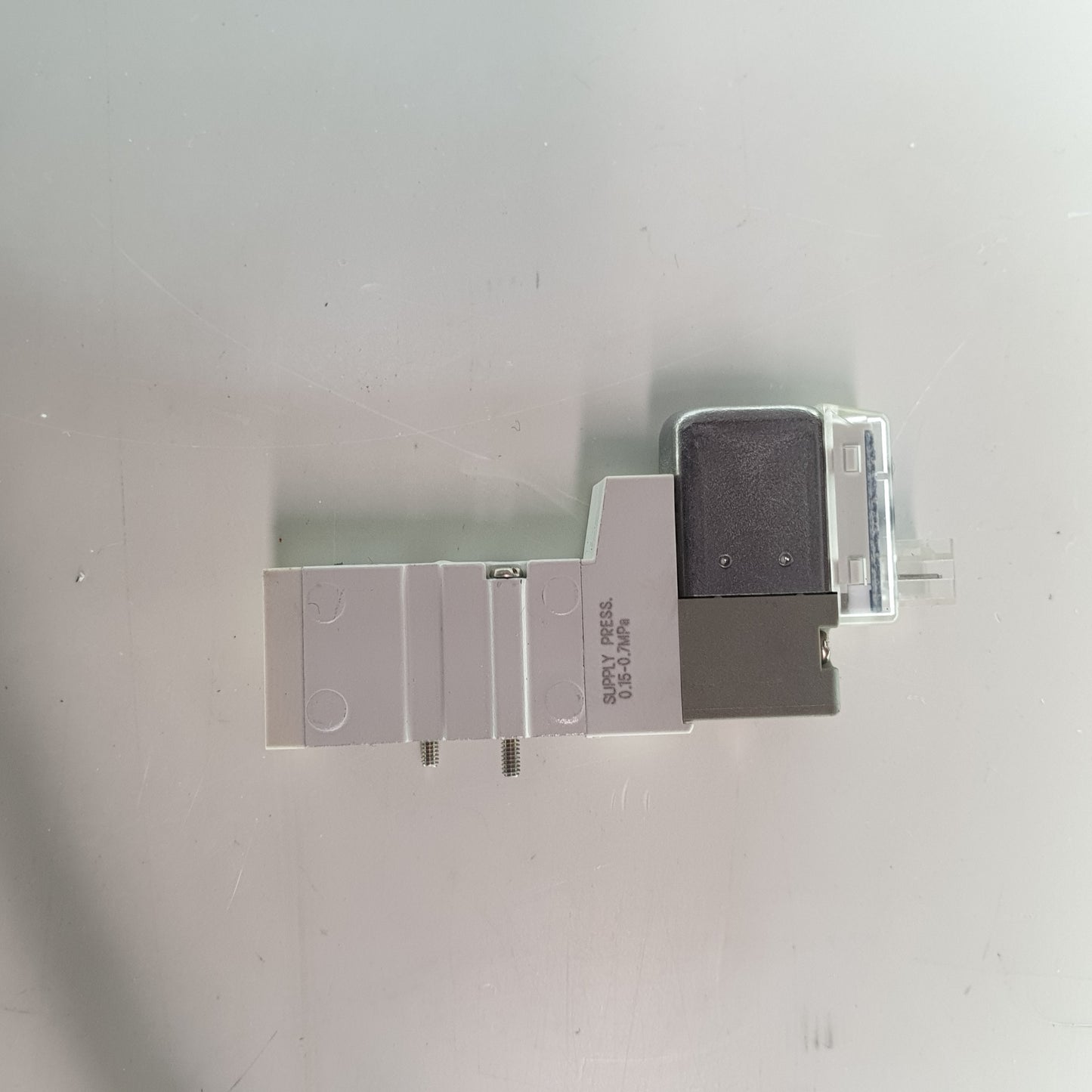 LOT OF 5 SMC Pneumatics SYJ3143-5LOU-Q SOL Valve 4/5 Port [Used]