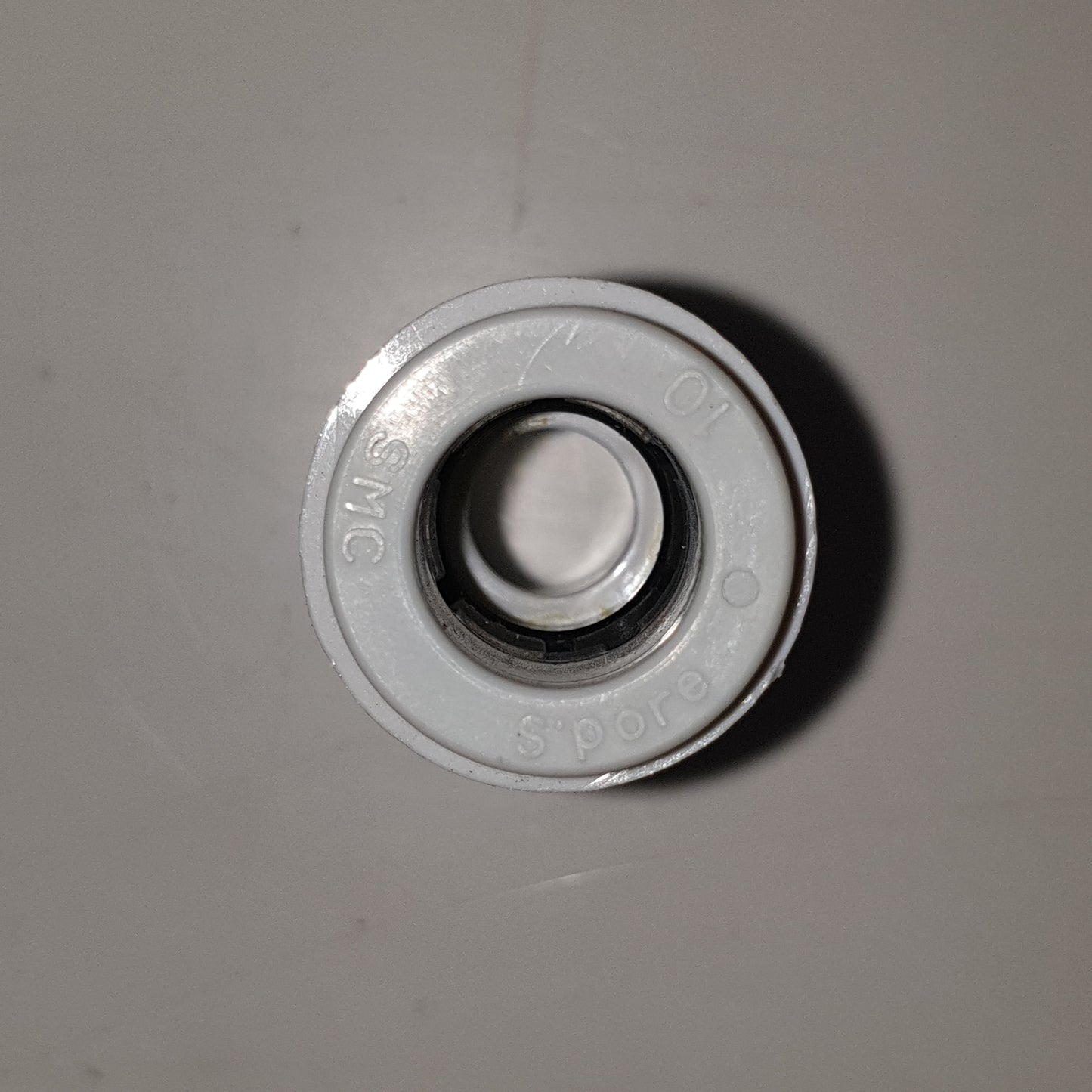 LOT OF 10 SMC Pneumatics KQ2H10-00A fitting, str union, KQ2 FITTING [Used]