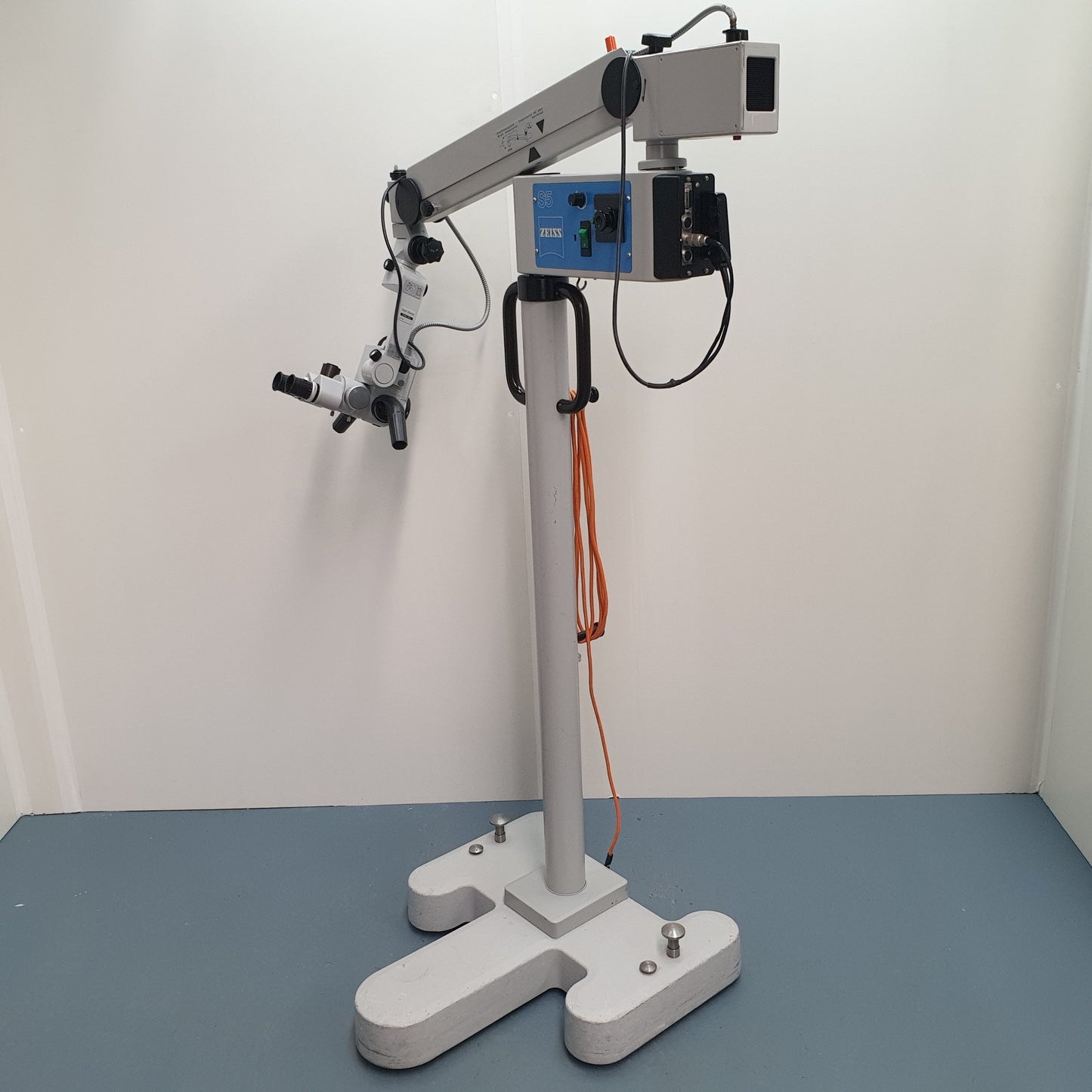 Carl Zeiss OPMI ORL Surgical Microscope On Stand 181586 S5 [Used]