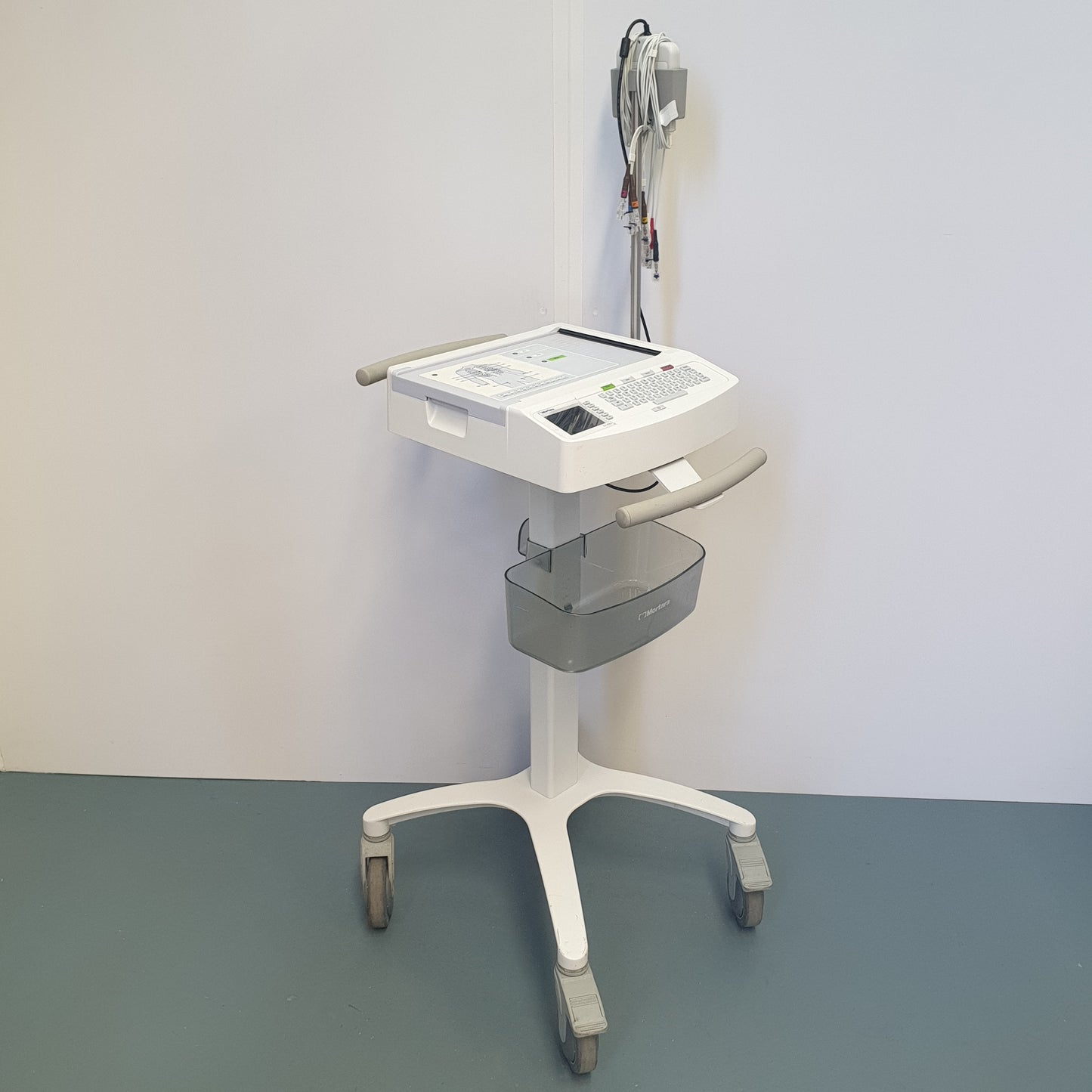 Mortara ELI 250c ECG [Used]