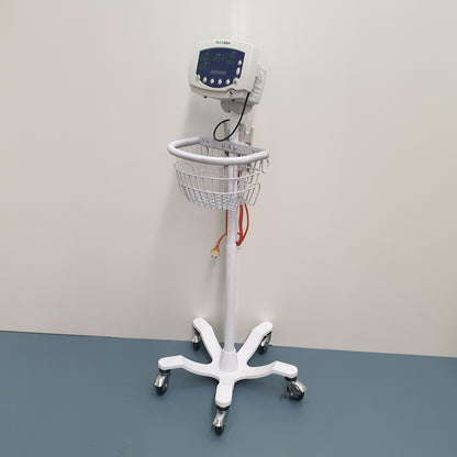 Welch Allyn Vital Signs Monitor 53NT0 [Used]