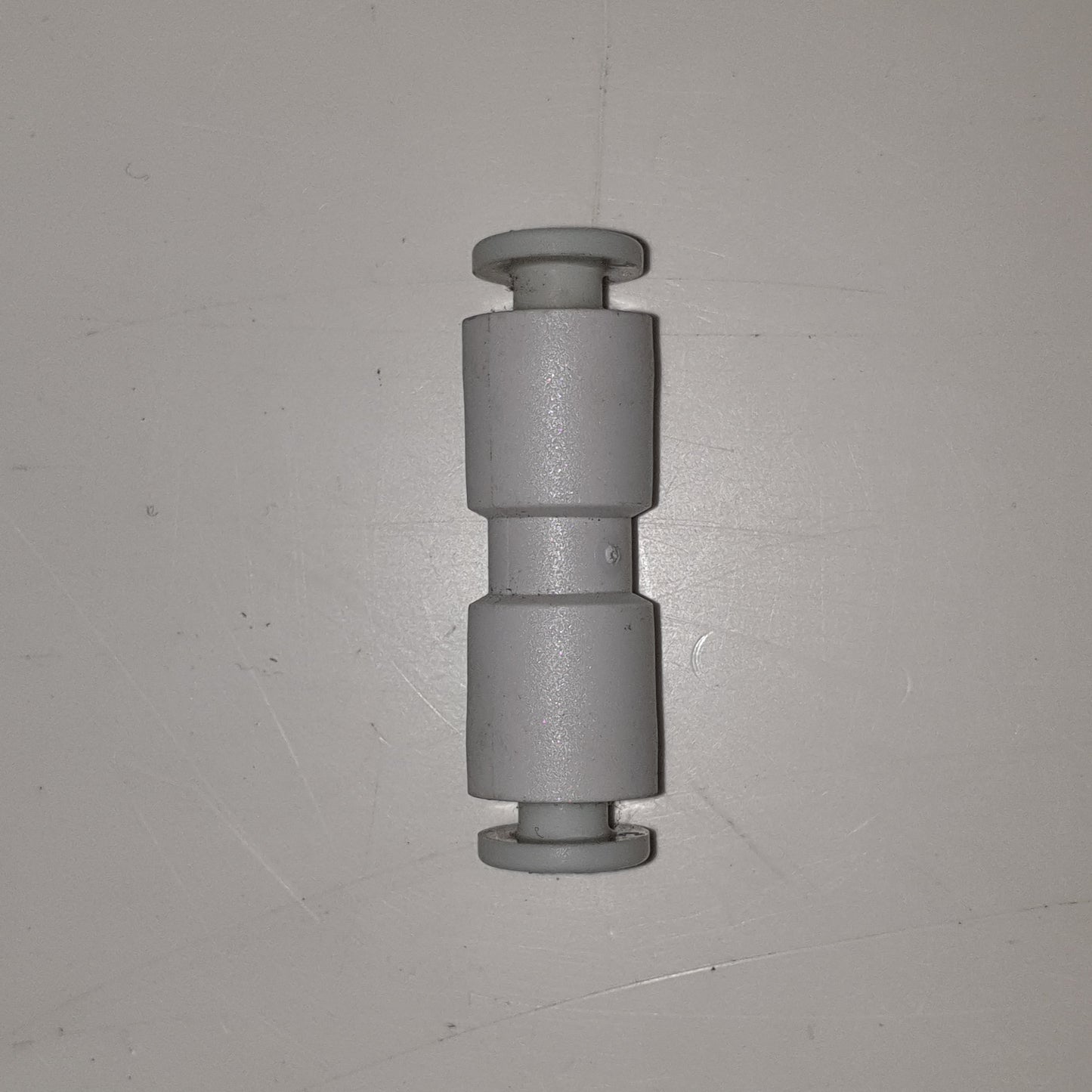 LOT OF 10 SMC Pneumatics KQ2H04-00A fitting, str union, KQ2 FITTING [Used]
